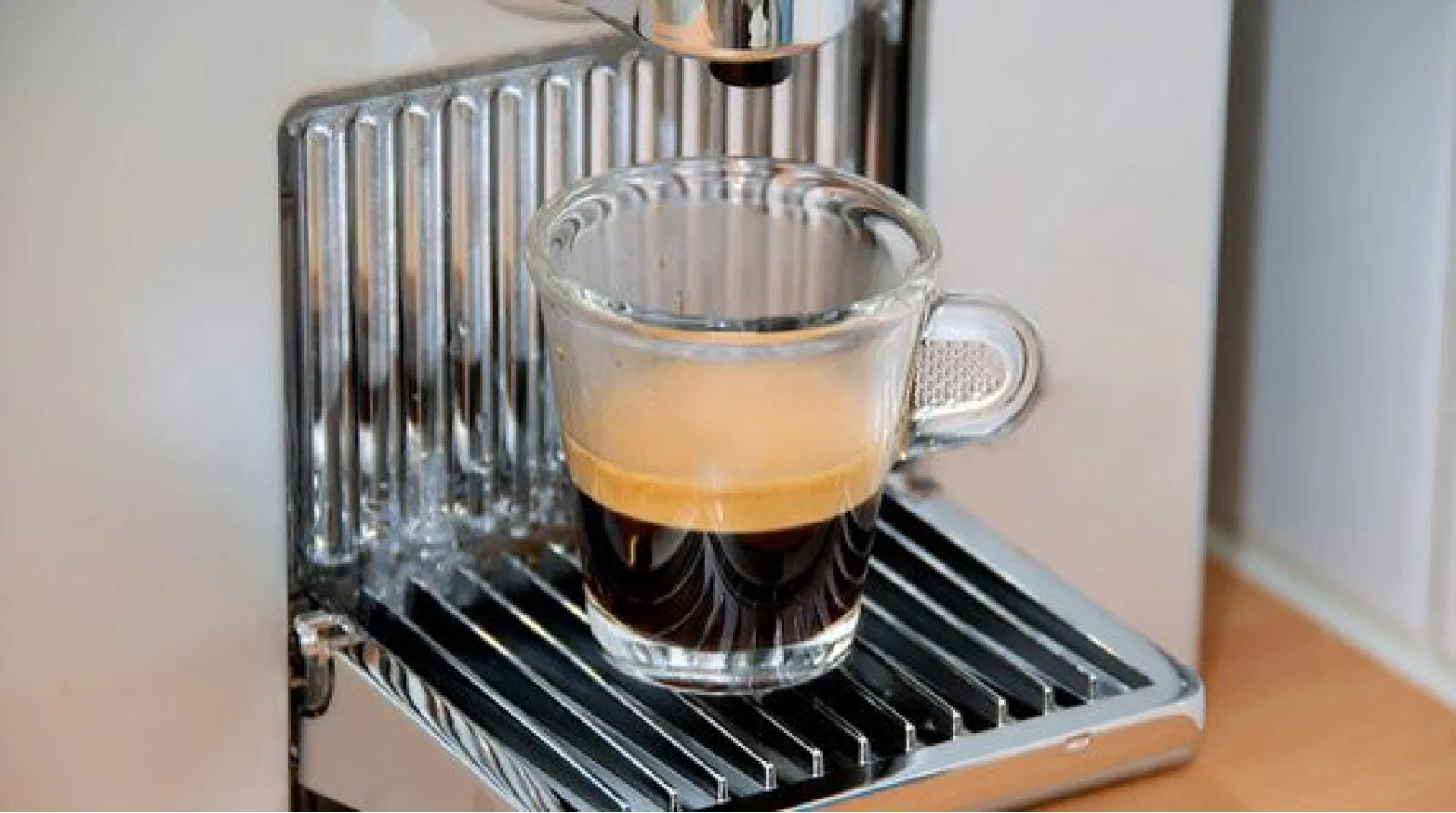 Як видалити накип з кавомашини Nespresso